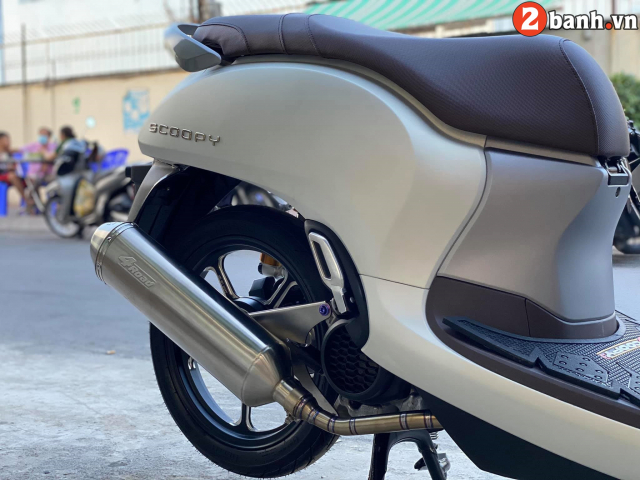 Scoopy 2021 do het bai voi dien mao cuc gat - 13