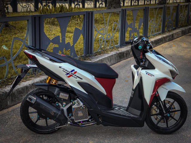 Vario 150 don mau trang la lung linh nhu Ngoc Trinh - 8
