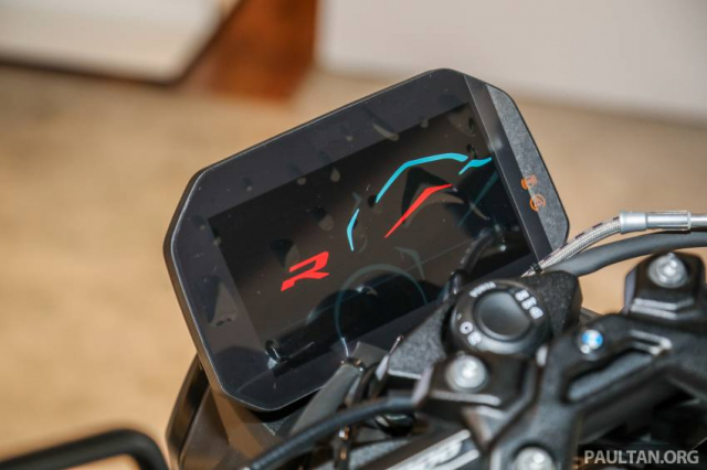 Can canh BMW S1000R 2021 vua do bo Dong Nam A - 9