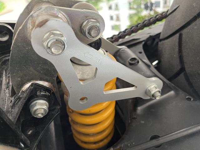 _ Moi ve xe HONDA MN4 750 ABS Co 3 che do chay DSAT sang so bang tay Mau Den Mo HQCN 2015 - 2