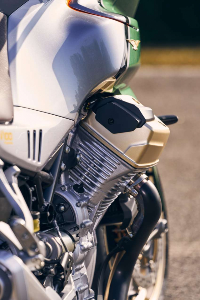 Chi tiet Moto Guzzi V100 Mandello 2022 chinh thuc trinh lang - 11