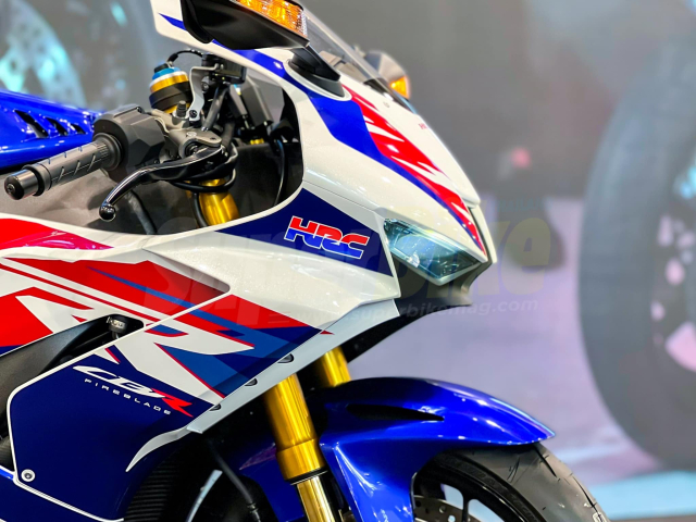 Honda CBR1000RRR SP 30th Anniversary 2022 trinh lang phien ban ky niem 30 nam - 8