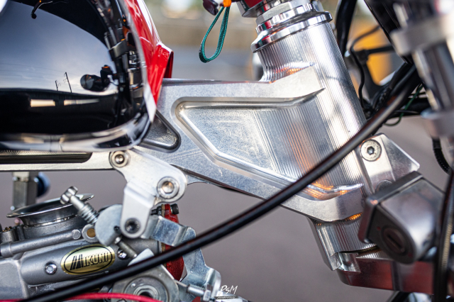 Honda Z50 bong hoa thanh sieu pham sau khi duoc do tu trong ra ngoai - 18