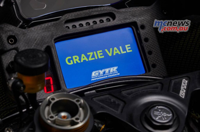 Yamaha R1 GYTR VR46 Tribute trinh lang tam biet Valetino Rossi - 3