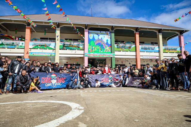 Christmas Charity Ride 2021 Chuan bi khoi hanh de chia se yeu thuong - 13