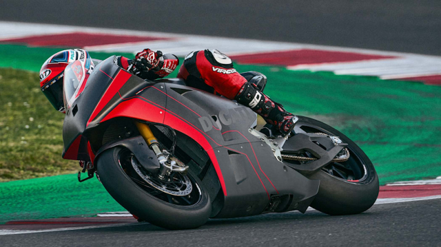 Lo dien nguyen mau Ducati V21L MotoE san sang tham du MotoGP 2023 - 5