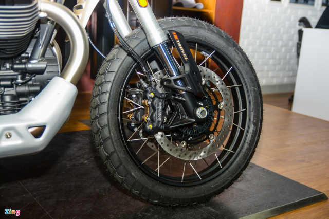 Can canh Moto Guzzi V85 TT vua ra mat tai Viet Nam - 9