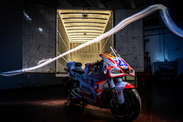Doi Gresini Racing ra mat san sang cho mua giai MotoGP 2022 - 3