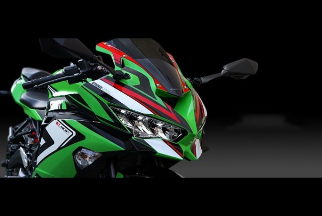 Kawasaki ZX4R da san sang ra mat Tro lai thoi ky hoang kim da qua - 5