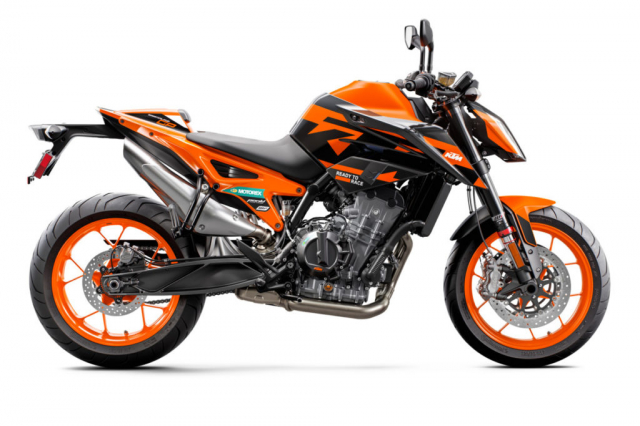 KTM 890 Duke GP trinh lang voi ve ngoai loi cuon - 5