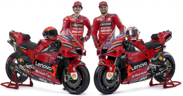 Ra mat doi dua Ducati Lenovo Team mua giai MotoGP 2022 - 3