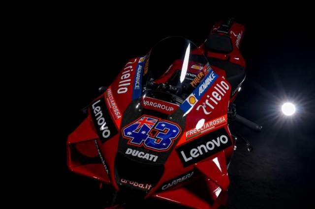 Ra mat doi dua Ducati Lenovo Team mua giai MotoGP 2022 - 5