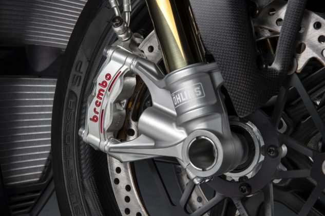 Ducati Panigale V4 SP2 lan dau tien lo dien - 5