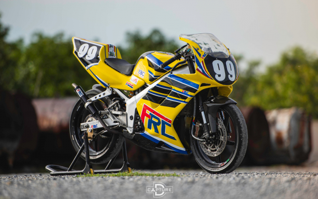 Honda NSR150 lot xac hoan toan sau cu chuyen minh ngoan muc - 23