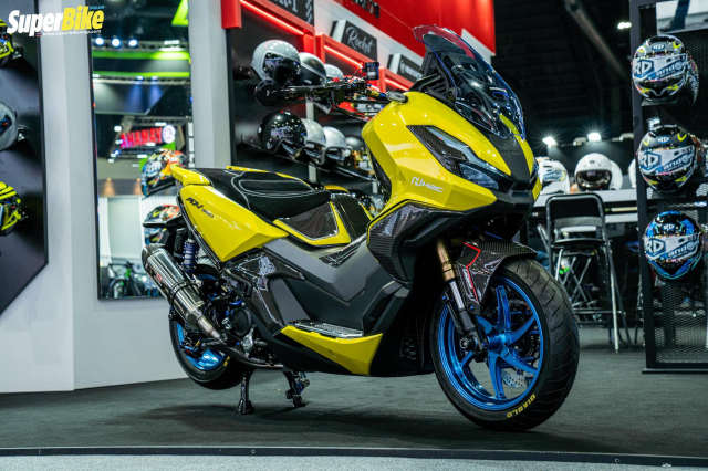 Honda ADV350 do sieu khung cach mat lan song SH350i do - 29