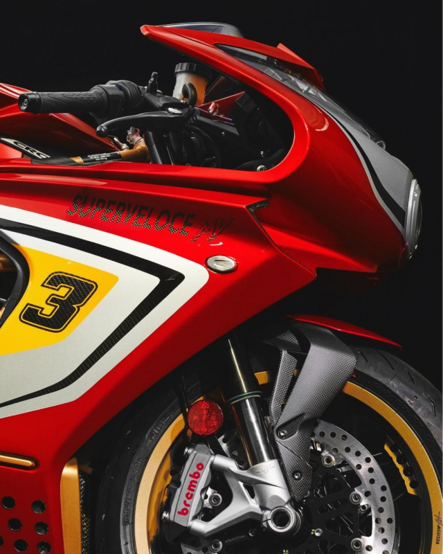 MV Agusta Superveloce Testalarga Phien ban dac biet duy nhat tren the gioi - 4