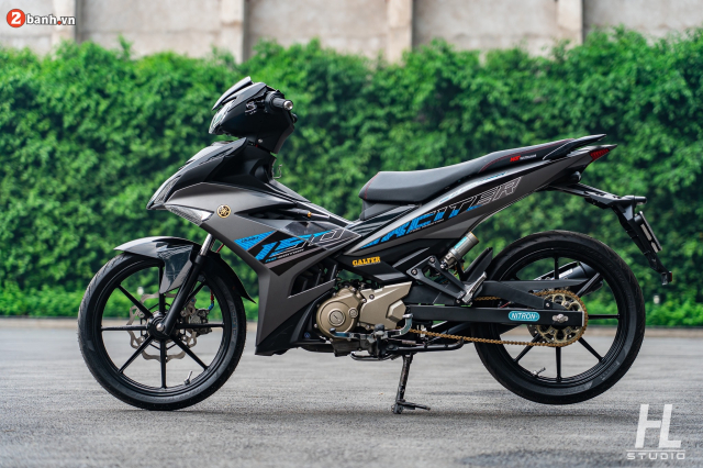 Tac pham Ex 150 do noi bat voi phong cach khac biet so dong - 3