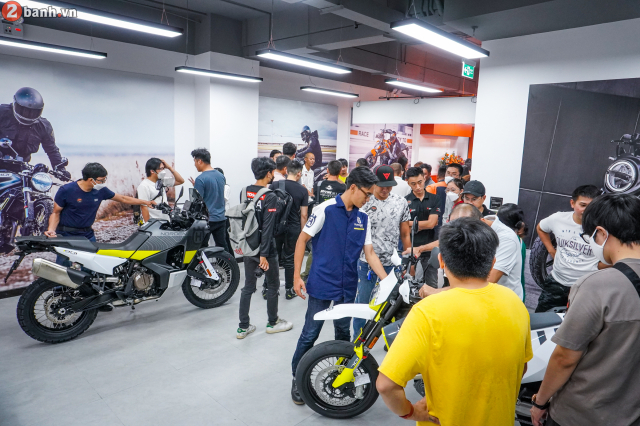 KTM va Husqvarna Motorcycle chinh thuc khai truong showroom dau tien tai Viet Nam - 9