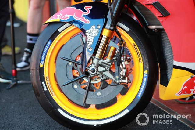 Những thay đua thấp bé, nhẹ cân liệu có lợi thế hơn trong MotoGP?