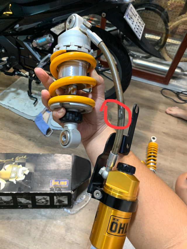 Phuoc Ohlins truoc khi rap xe can phai lam nhung gi - 7