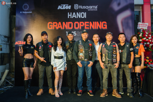 Showroom KTM va Husqvarna Motorcycle Ha Noi chinh thuc khai truong cung hang loat san pham moi - 7