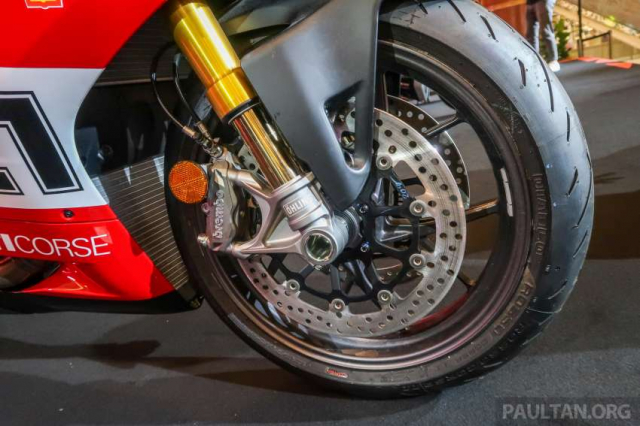 Can canh Phien ban dac biet Ducati Panigale V2S Bayliss va Scrambler 1100 Tribute Pro - 14