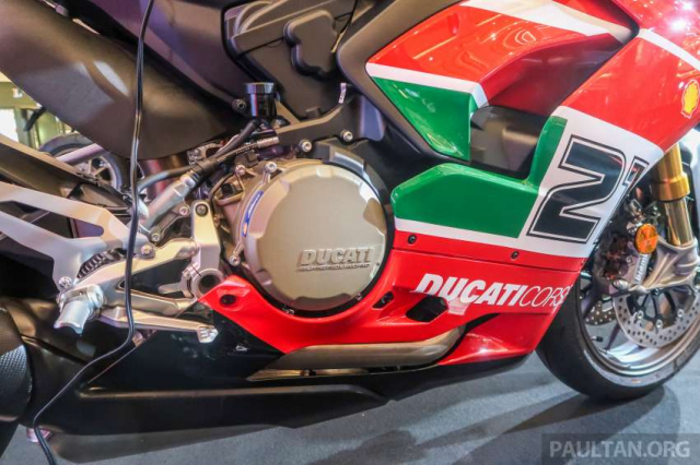 Can canh Phien ban dac biet Ducati Panigale V2S Bayliss va Scrambler 1100 Tribute Pro - 18