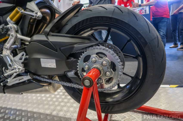 Chi tiet Ducati Streetfighter V2 2022 ra mat Dong Nam A voi gia chi tu 537 trieu dong - 17