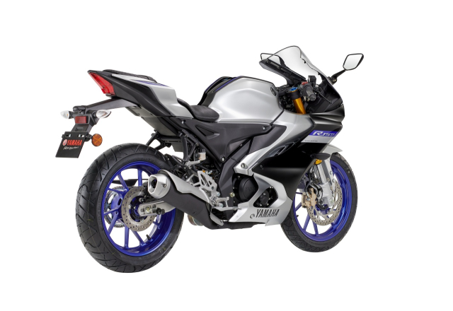 R15M 2022 duoc Yamaha trinh lang voi gia ban chua toi 80 trieu - 22