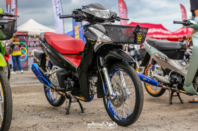 Can canh Wave 125 do con tay va cuc may DOHC tram nam hiem gap - 28