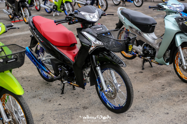 Can canh Wave 125 do con tay va cuc may DOHC tram nam hiem gap - 30
