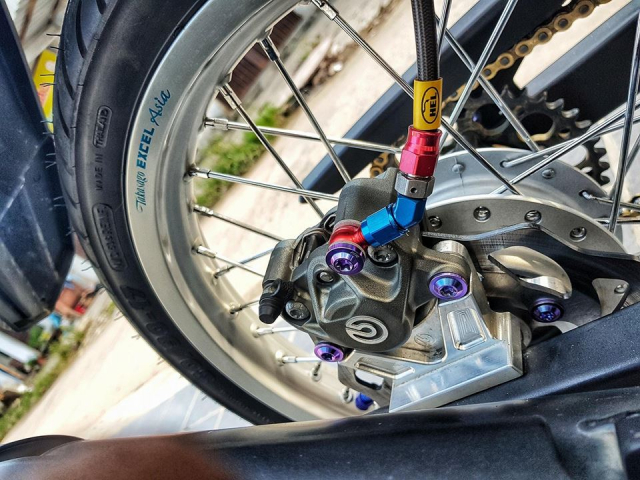 Những điều cần biết khi bấm dây dầu đồ chơi cho xe máy