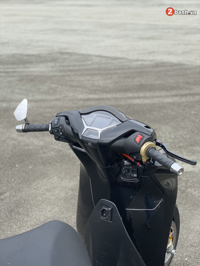Honda SH350i hoa thanh sieu pham voi goi do dat hon ca tien mua xe - 5