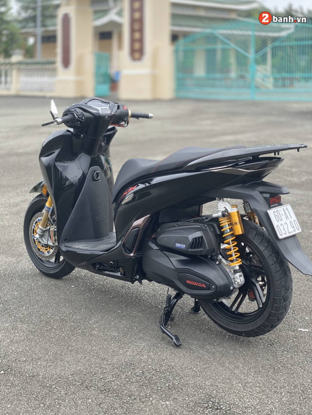 Honda SH350i hoa thanh sieu pham voi goi do dat hon ca tien mua xe - 9