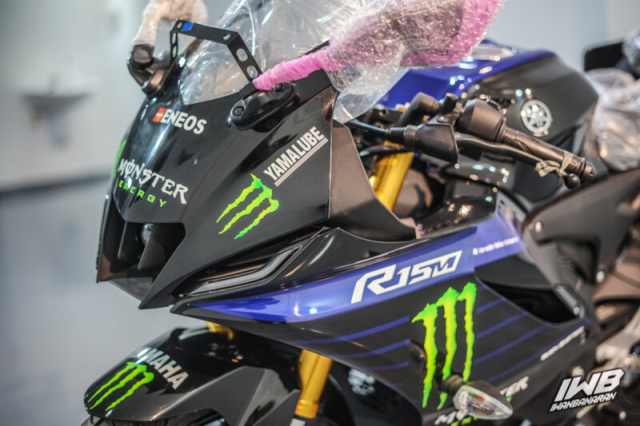 R15M 2022 de lo phien ban Monster Energy MotoGP lua tinh nguoi ham mo - 7