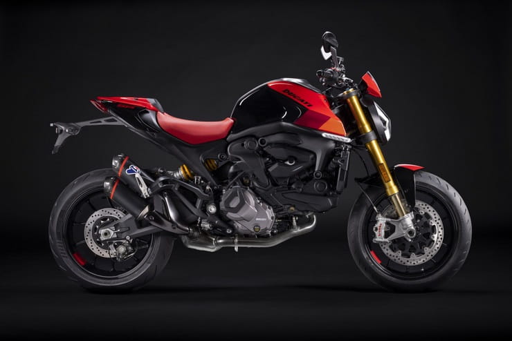 Ducati tiet lo Monster SP lo dien trong Mad For Fun - 5