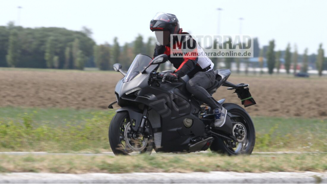 Lo tin Ducati V4 R 2023 tro lai sau thoi gian lang bong - 5