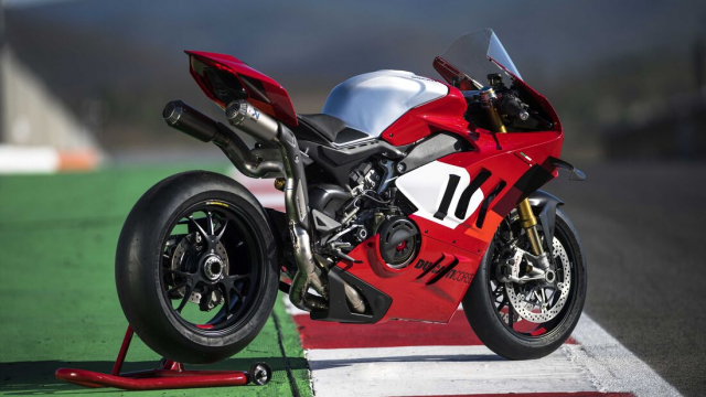 Ducati Panigale V4 R 2023 Vu khi bi mat moi cua Ducati - 9