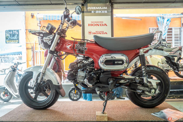 Honda Dax 125 lan dau xuat hien tai Viet Nam khien cho thi truong rung dong - 45
