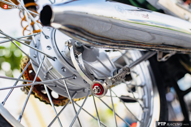 Honda Dream do thut ket cua nu tay choi Sai Gon hon 80 trieu dong - 11