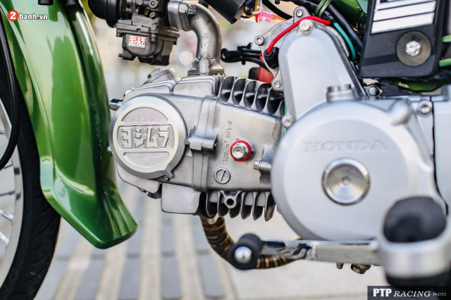 Honda Dream do thut ket cua nu tay choi Sai Gon hon 80 trieu dong - 21