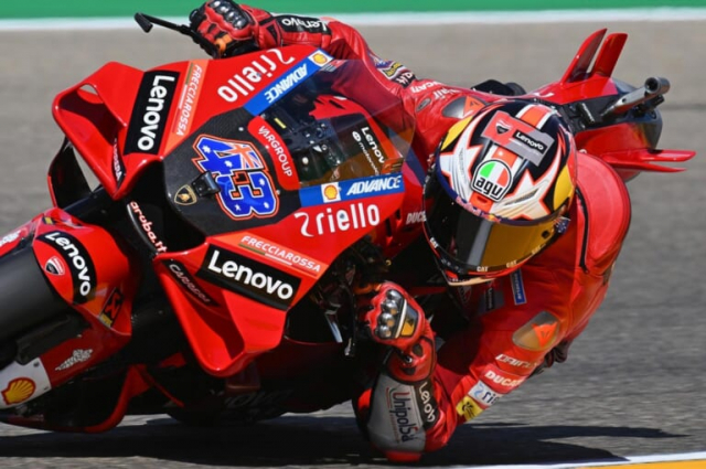 Theo sau Ducati va Suzuki Honda cung se co canh gio tren yen xe MotoGP 2023 - 3