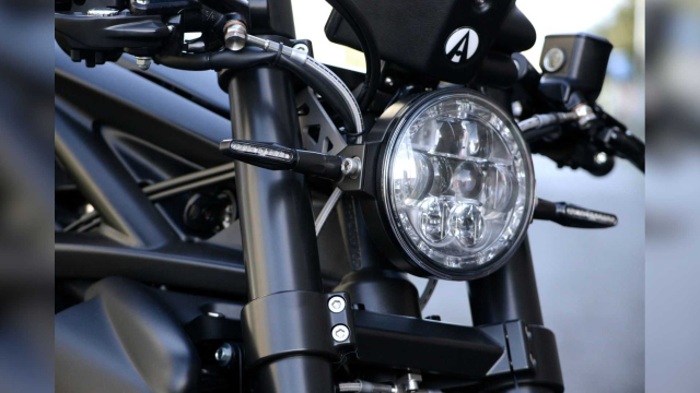 Ariel Motor Company se ra mat Ace Black Edition tai su kien Motorcycle Live 2022 - 3