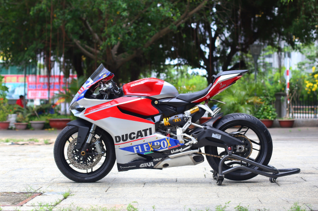 Can ban Ducati Panigale 899 - 12