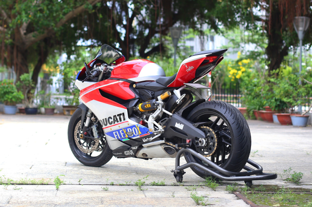 Can ban Ducati Panigale 899 - 18