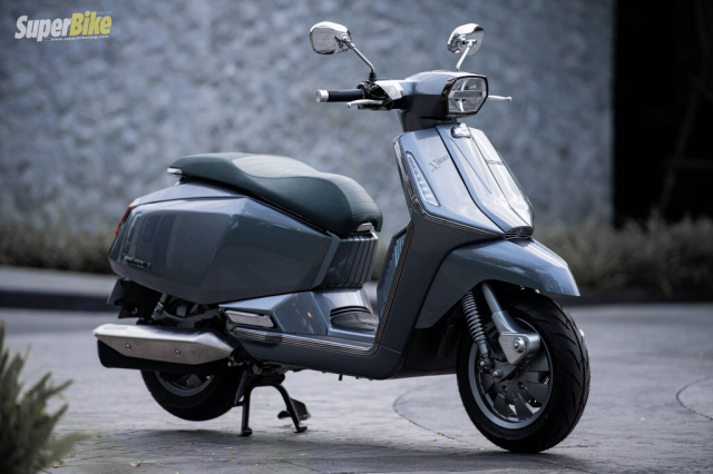 Danh gia Lambretta X300 mau xe tay ga khong chi dep ma con sang trong - 24
