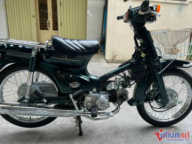 Honda Cub 82 doi 2001 con zin gia 250 trieu - 3