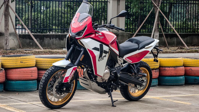 Moto Morini XCape 1200 trang bi dong co VTwin trinh lang - 7