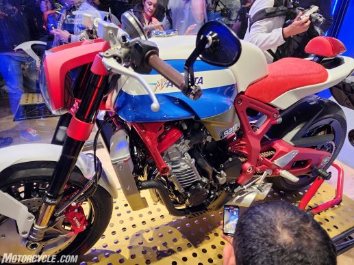 MV Agusta 921S lan dau tien xuat hien tai su kien EICMA 2022 - 15