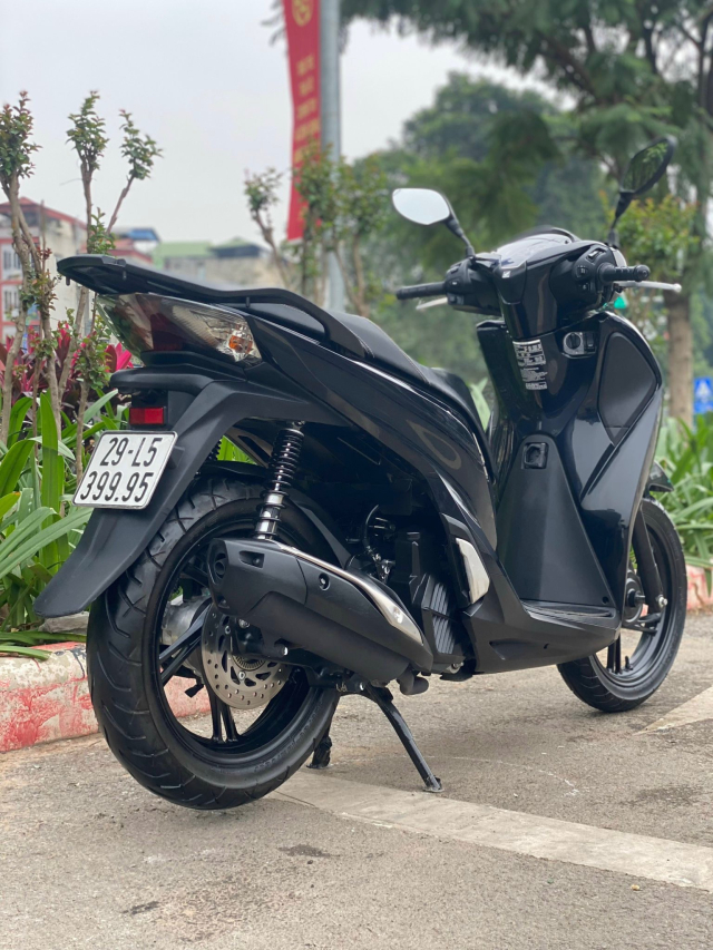 Can ban SH Viet 150 ABS cuoi 2019 mau Den cuc dep Bien Vip - 8